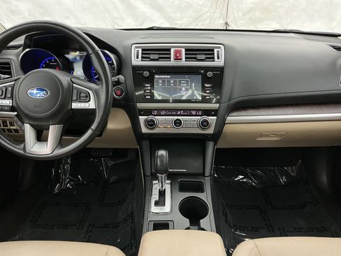Used 2017 Subaru Outback 3.6R Limited AWD/4WD image 28