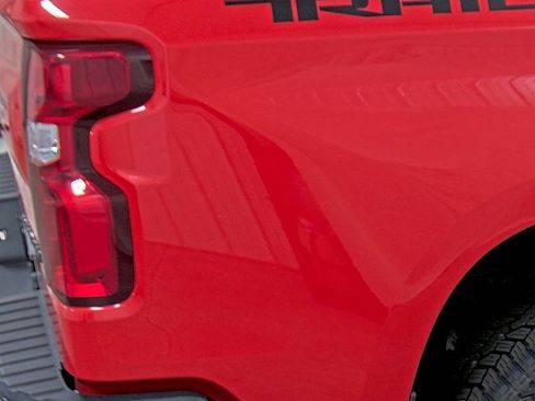 Used 2019 Chevrolet Silverado 1500 Custom Trail Boss w/ Custom Convenience Package image 13