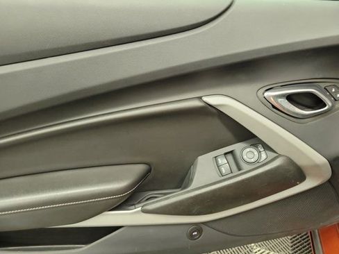 Used 2023 Chevrolet Camaro LT image 9