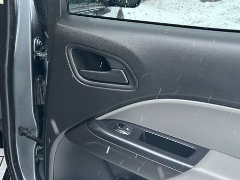 Used 2019 Chevrolet Colorado W/T w/ WT Convenience Package image 37