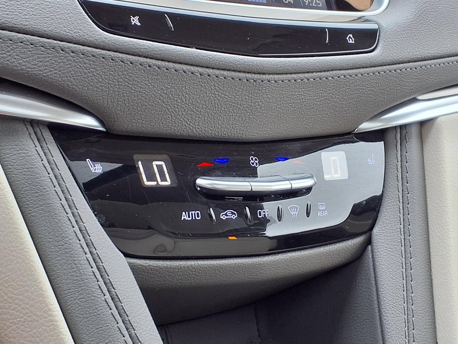 Used 2024 Cadillac XT5 Premium Luxury AWD/4WD image 24