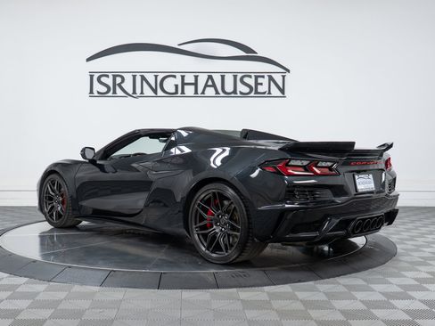 Used 2024 Chevrolet Corvette Z06 w/ Battery Protection Package RWD image 7