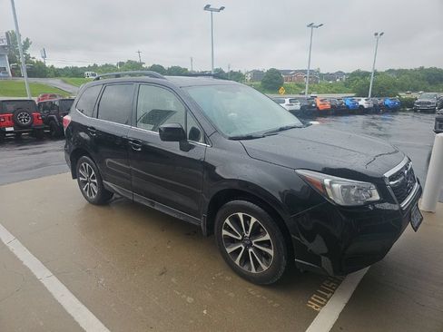 Used 2018 Subaru Forester 2.0XT Premium w/ Protection Package #1 AWD/4WD image 3