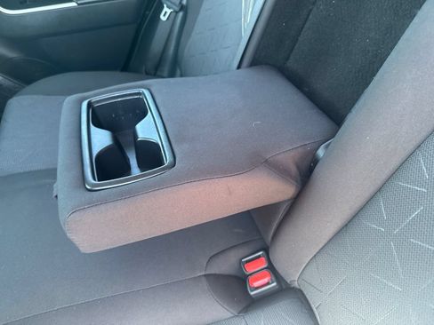 Used 2025 Toyota RAV4 XLE w/ Weather Package AWD/4WD image 36