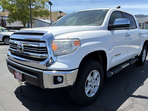 Used 2016 Toyota Tundra SR5 w/ TRD Off Road Package AWD/4WD image 7
