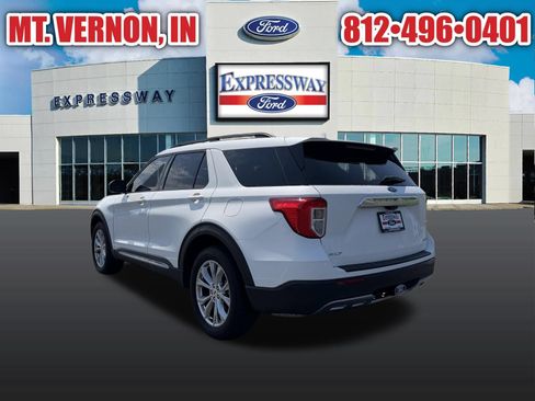 Used 2021 Ford Explorer XLT w/ Equipment Group 202A AWD/4WD image 9