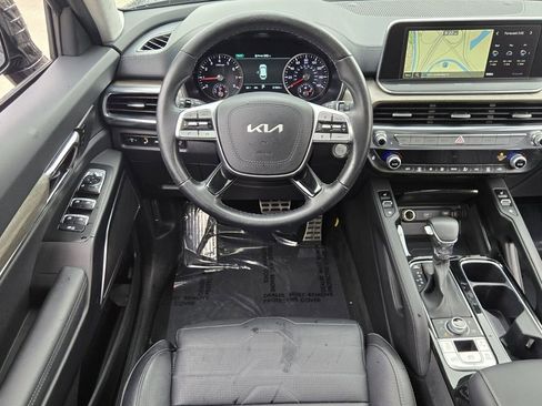 Used 2022 Kia Telluride SX w/ SX Prestige Package image 12