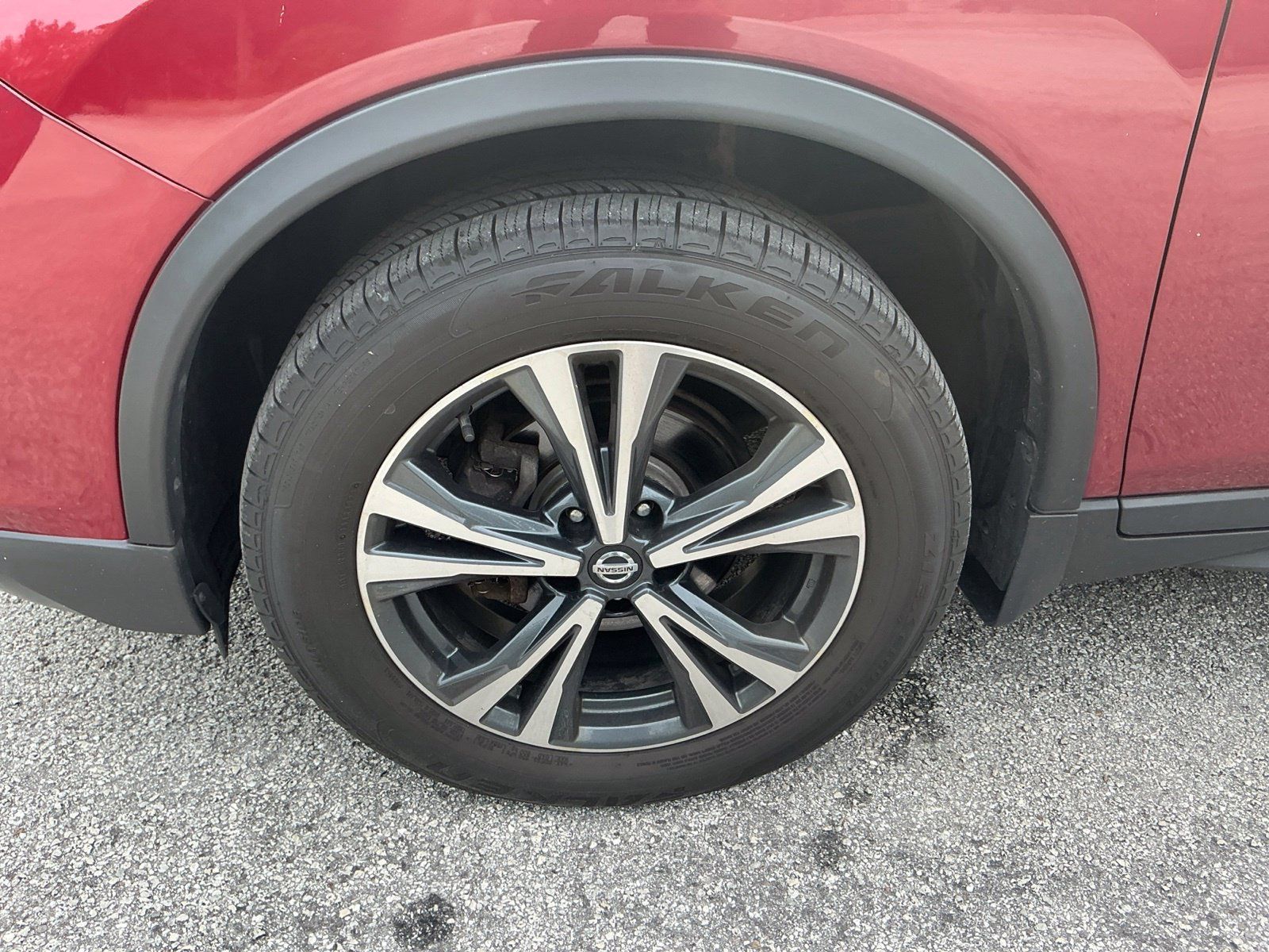 Certified 2019 Nissan Rogue SV w/ Premium Package AWD/4WD image 12