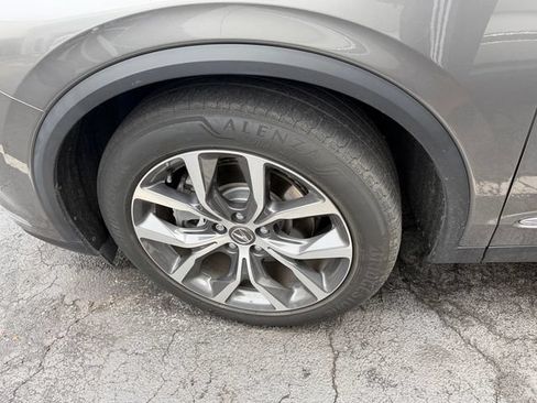 Used 2024 Acura MDX w/ Technology Package FWD image 15