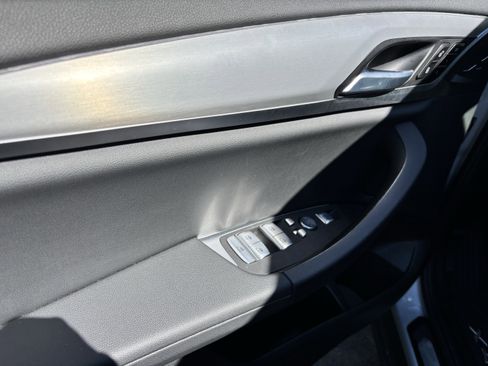 Used 2021 BMW X4 xDrive30i w/ Premium Package image 14