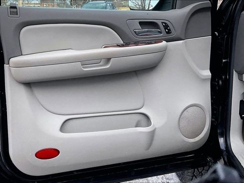 Used 2009 Chevrolet Silverado 1500 LTZ w/ Safety Package image 26