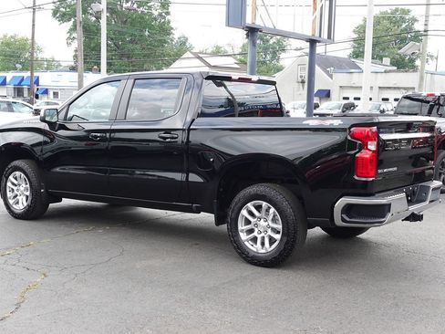 Used 2024 Chevrolet Silverado 1500 LT AWD/4WD image 2