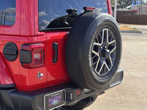 Used 2024 Jeep Wrangler Sahara w/ Technology Group image 6