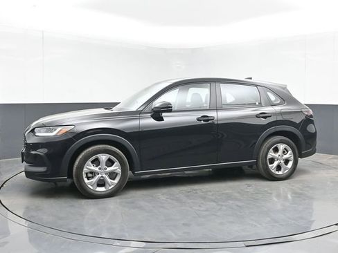 Used 2025 Honda HR-V LX image 6