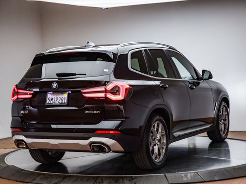 Used 2024 BMW X3 sDrive30i w/ Premium Package w/ZPA image 7