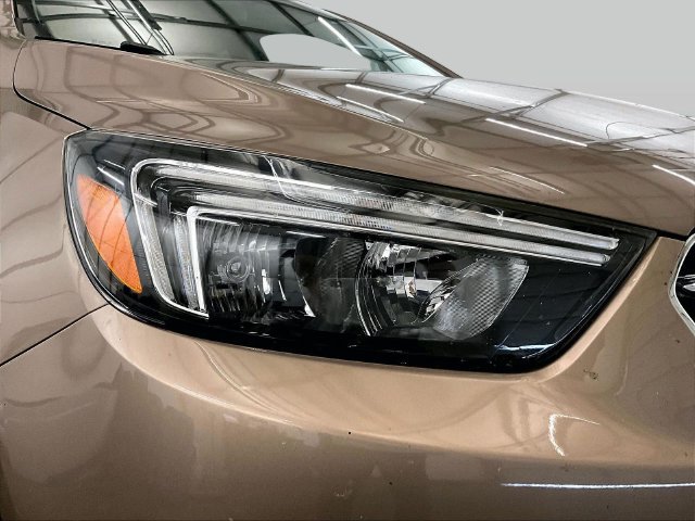Used 2019 Buick Encore Sport Touring w/ Safety Package AWD/4WD image 27