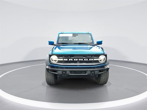 Used 2022 Ford Bronco Outer Banks w/ Sasquatch Package image 3