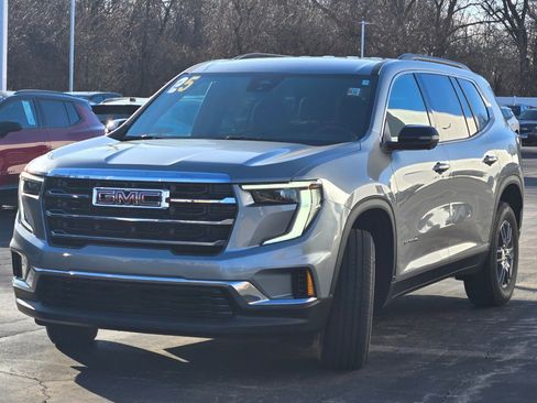 Certified 2025 GMC Acadia Elevation image 5