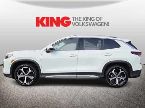 New 2026 Volkswagen Tiguan SE FWD image 7