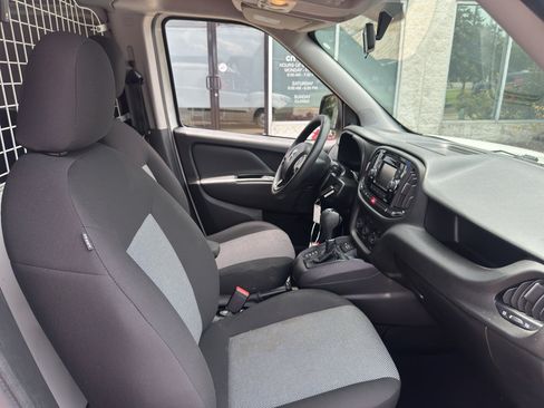 Used 2021 RAM ProMaster City Tradesman FWD image 10