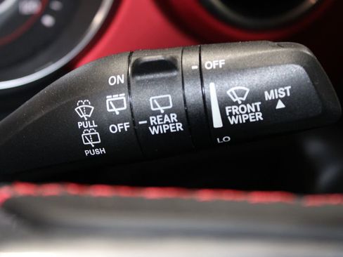 Used 2020 Jeep Wrangler Unlimited Rubicon w/ Cold Weather Group AWD/4WD image 46