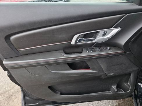 Used 2014 GMC Terrain SLT image 17