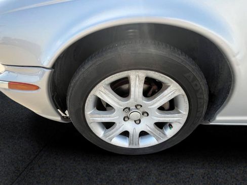 Used 2005 Jaguar XJ8 RWD image 23