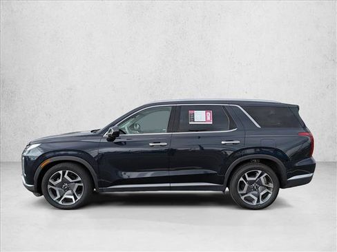 Used 2024 Hyundai Palisade Limited FWD image 9
