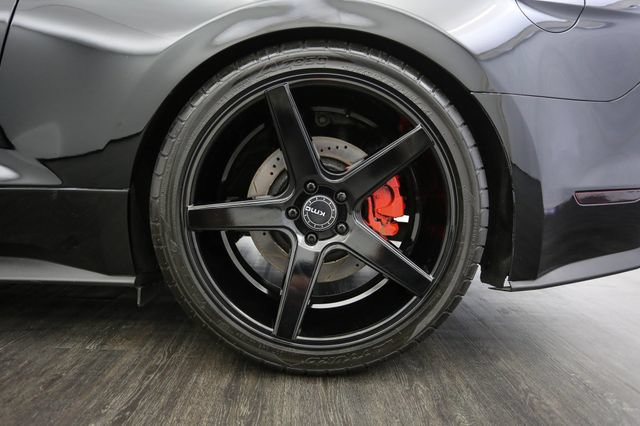 Used 2017 Ford Mustang GT Premium w/ GT Performance Package RWD image 41