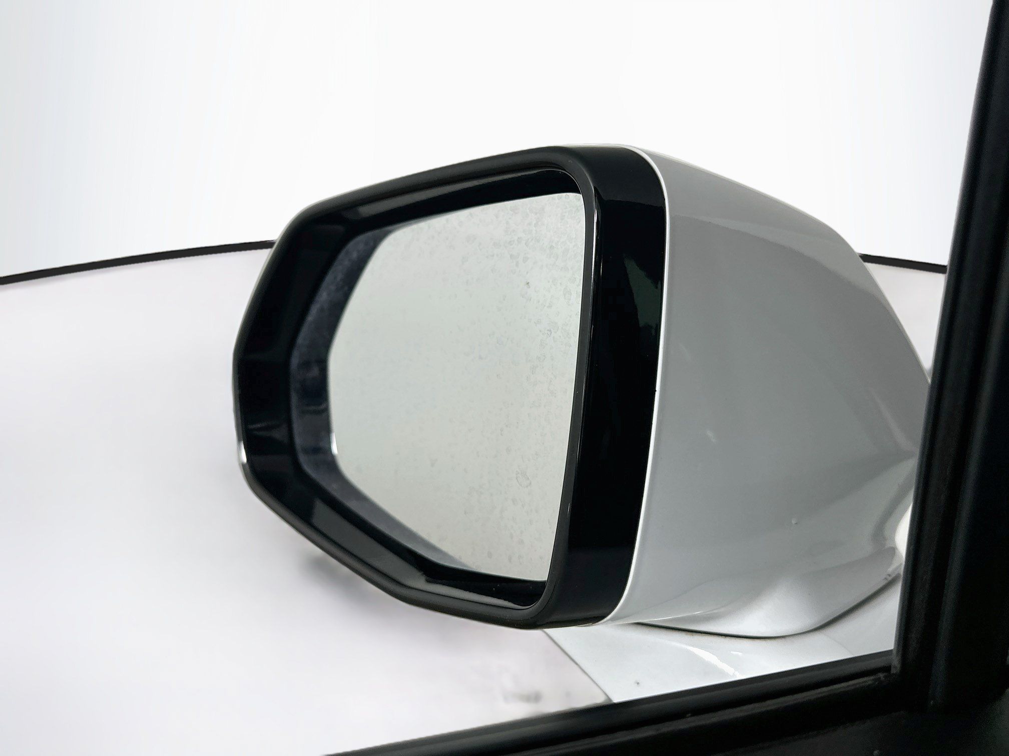 Used 2025 Chevrolet Blazer LT AWD/4WD image 16