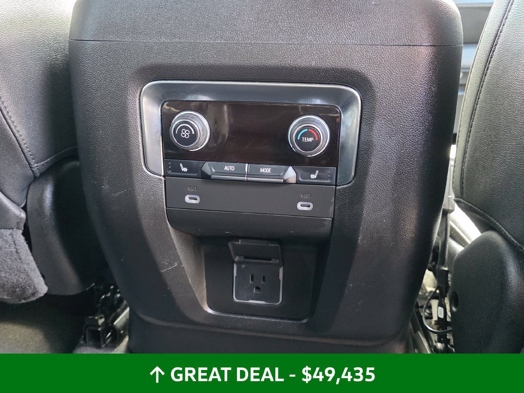 Used 2024 Chevrolet Tahoe Premier AWD/4WD image 38