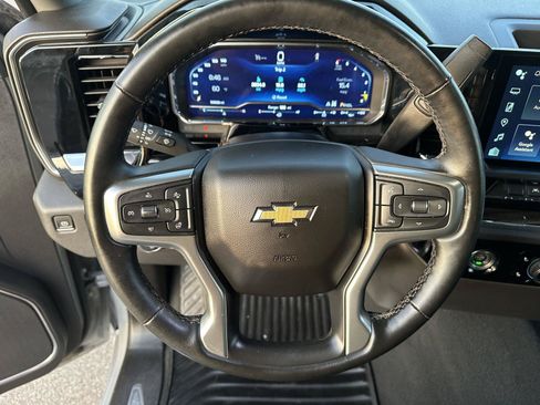 Used 2024 Chevrolet Silverado 1500 LT AWD/4WD image 21