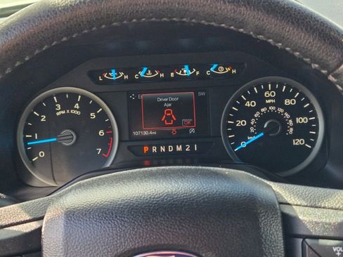 Used 2016 Ford F150 XLT w/ Equipment Group 302A Luxury image 32