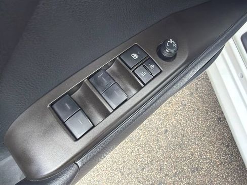 Used 2024 Toyota Camry LE w/ Convenience Package FWD image 22