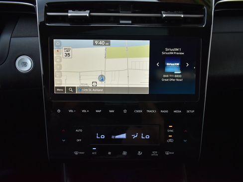 Used 2024 Hyundai Tucson Limited AWD/4WD image 28