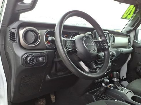 Used 2020 Jeep Gladiator Sport w/ Trailer Tow Package AWD/4WD image 14