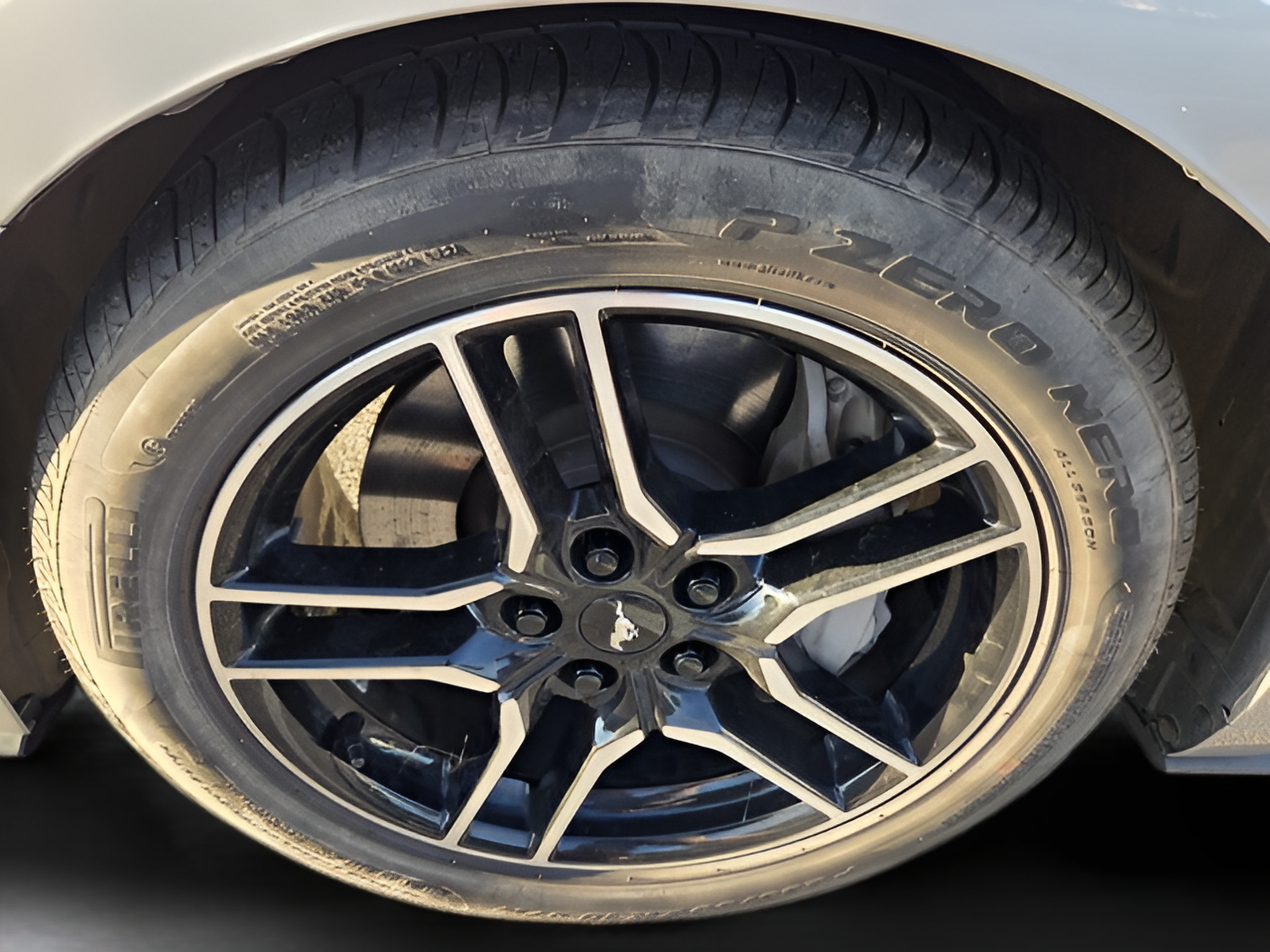 Used 2020 Ford Mustang GT RWD image 9