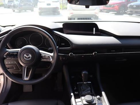 Used 2025 MAZDA MAZDA3 s FWD image 29