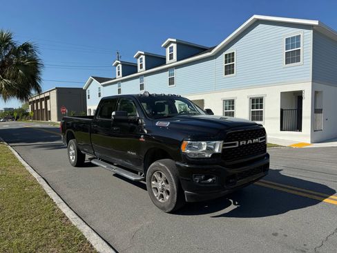 Used 2022 RAM 3500 Big Horn w/ Level B Equipment Group image 3