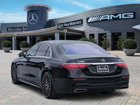 Used 2022 Mercedes-Benz S 580 4MATIC Sedan image 4