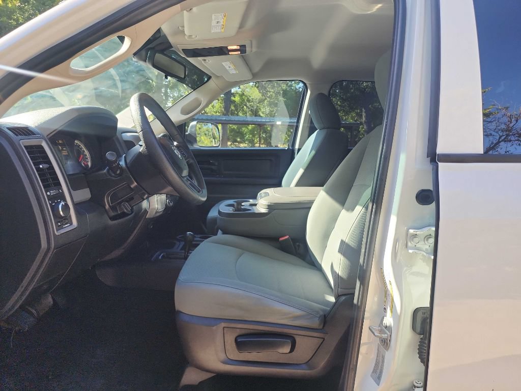 Used 2016 RAM 2500 Tradesman w/ Chrome Appearance Group AWD/4WD image 18