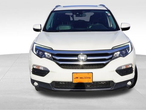 Used 2018 Honda Pilot Elite image 12