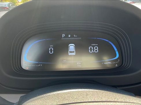 New 2025 Hyundai Venue SEL image 19