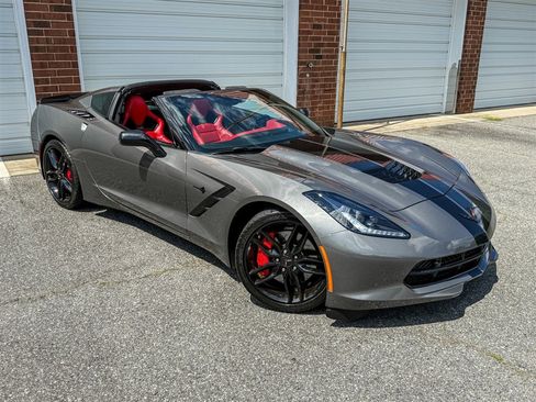 Used 2016 Chevrolet Corvette Stingray Coupe w/ 3LT Preferred Equipment Group RWD image 30