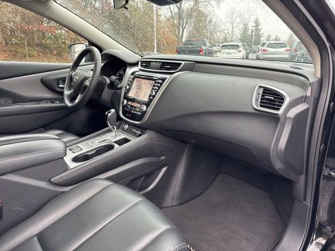 Used 2024 Nissan Murano SV image 29