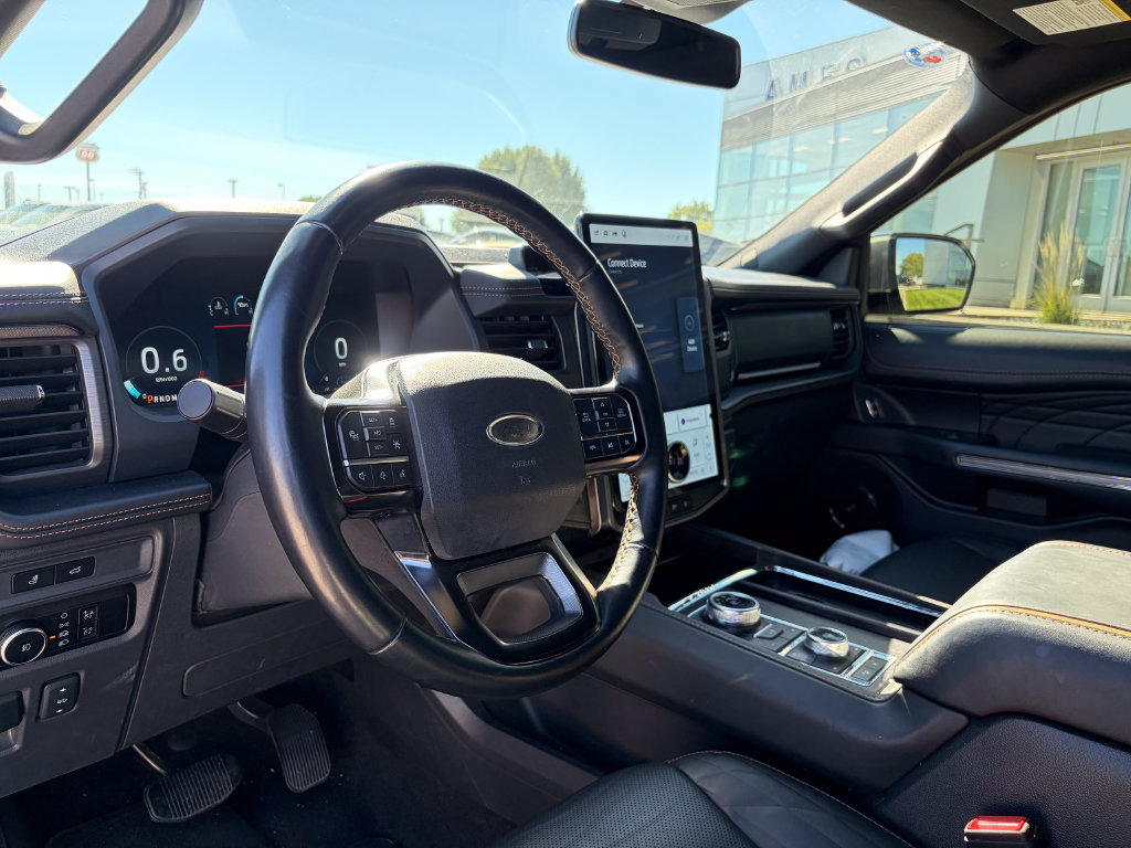 Used 2023 Ford Expedition Max Platinum AWD/4WD image 9