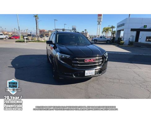 Certified 2020 GMC Terrain SLE w/ Driver Convenience Package image 3