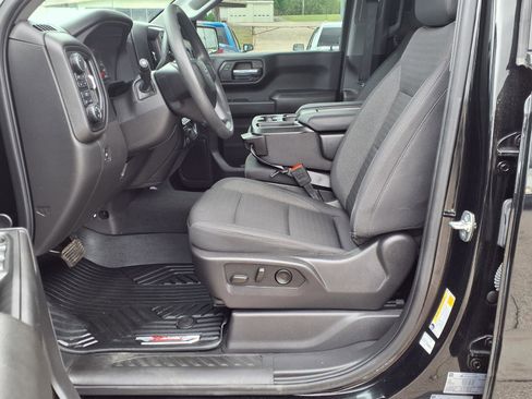 Used 2025 Chevrolet Silverado 1500 Custom Trail Boss image 14