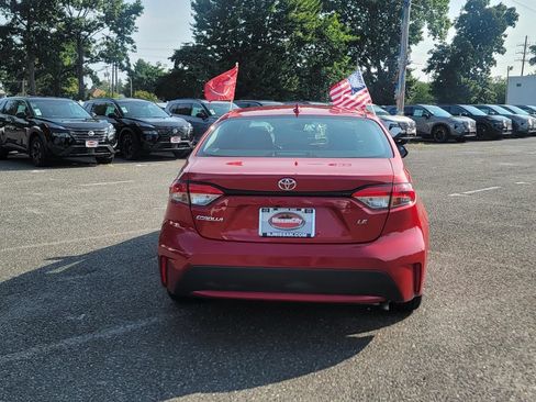 Used 2021 Toyota Corolla LE FWD image 8