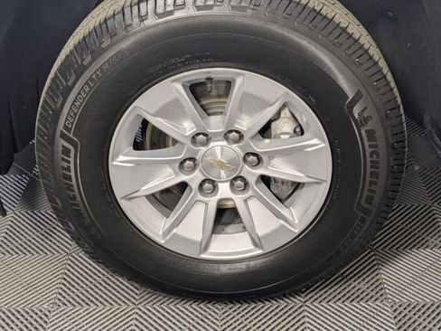 Used 2023 Chevrolet Silverado 1500 LT image 8